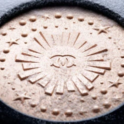 Chanel Diamond Dust Maxi Poudre Illuminatrice - Édition Limitée -Parfumerie Burdin Boutique chanel diamond dust maxi poudre illuminatrice 3