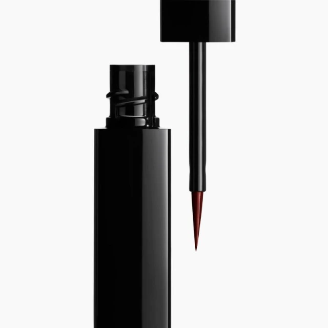 Chanel Le Liner De Chanel Eye-liner Liquide Haute Précision, Longue Tenue Et Waterproof 2 Chanel Le Liner De Chanel Eye-liner Liquide Haute Précision, Longue Tenue Et Waterproof – Image 2