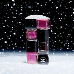 Chanel Le Vernis Couleur Et Brillance Longue Tenue -Parfumerie Burdin Boutique chanel le vernis couleur et brillance longue tenue 7