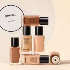 Chanel Les Beiges Fond De Teint Teint Belle Mine Naturelle Hydratation Et Longue Tenue -Parfumerie Burdin Boutique chanel les beiges fond de teint teint belle mine naturelle hydratation et longue tenue 6