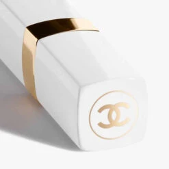 Chanel Rouge Coco Baume Le Baume Teinté Hydratant Embellisseur Intensité Sur Mesure -Parfumerie Burdin Boutique chanel rouge coco baume le baume teinte hydratant embellisseur intensite sur mesure 2