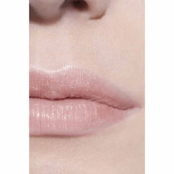 Chanel Rouge Coco Baume Le Baume Teinté Hydratant Embellisseur Intensité Sur Mesure -Parfumerie Burdin Boutique chanel rouge coco baume le baume teinte hydratant embellisseur intensite sur mesure 4