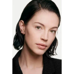 Chanel Ultra Le Teint Teint Compact Haute Tenue Ultra Confort, Fini Zéro Défaut -Parfumerie Burdin Boutique chanel ultra le teint teint compact haute tenue ultra confort fini zero defaut 2