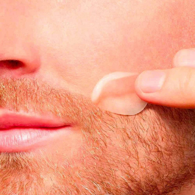 ClarinsMen Gel Apaisant Après Rasage 2 ClarinsMen Gel Apaisant Après Rasage – Image 2