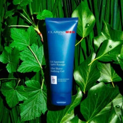 ClarinsMen Gel Apaisant Après Rasage 7 ClarinsMen Gel Apaisant Après Rasage -Parfumerie Burdin Boutique clarins clarinsmen gel apaisant apres rasage 2