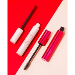 Clarins - Lash & Brow Double Fix’ Mascara Top Coat Waterproof Fixateur Longue Tenue -Parfumerie Burdin Boutique clarins lash brow double fix mascara top coat waterproof fixateur longue tenue 3