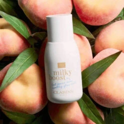 Clarins - Milky Boost Lait Maquillant -Parfumerie Burdin Boutique clarins milky boost lait maquillant 2