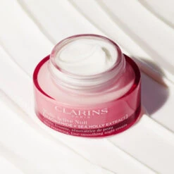 Clarins - Multi-Active Nuit Peaux Sèches Crème Lissante, Rénovatrice De Peau -Parfumerie Burdin Boutique clarins multi active nuit creme premiere rides revitalisante 1