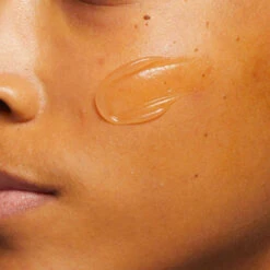 Clarins - PURE-RESET Gel Matité Imperfections - Peaux Grasses à Imperfections -Parfumerie Burdin Boutique clarins pure reset gel matite imperfections peaux grasses a imperfections 1