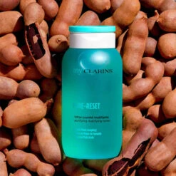 Clarins - PURE-RESET Lotion Pureté Matifiante - Peaux Mixtes à Grasses 8 Clarins - PURE-RESET Lotion Pureté Matifiante - Peaux Mixtes à Grasses -Parfumerie Burdin Boutique clarins pure reset lotion purete matifiante peaux mixtes a grasses 3