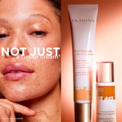 Clarins - Skin Illusion Tinted Moisturizer SPF25 Crème Teintée Booster D'éclat 8 Clarins - Skin Illusion Tinted Moisturizer SPF25 Crème Teintée Booster D'éclat -Parfumerie Burdin Boutique clarins skin illusion tinted moisturizer spf25 creme teintee booster d eclat 3