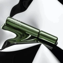 Clinique - High Impact High-Fi Mascara Volume Total -Parfumerie Burdin Boutique clinique high impact high fi mascara volume total 2