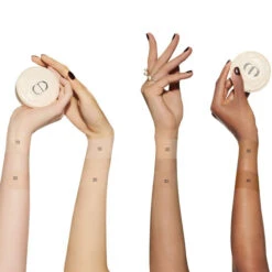 Dior DIOR FOREVER CUSHION POWDER Poudre Libre Soin Ultra-fine & Fraîche - Transparence & Perfection Longue Tenue -Parfumerie Burdin Boutique dior forever cushion powder poudre libre soin ultra fine fraiche transparence perfection longue tenue 2