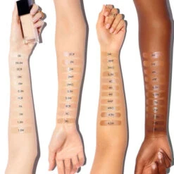 Dior Dior Forever Skin Glow Fond De Teint éclat 24 H Hydratant – Clean -Parfumerie Burdin Boutique dior forever skin glow fond de teint eclat 24 h hydratant clean 2