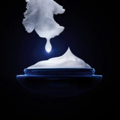 Guerlain - Orchidée Impériale La Crème Contour Yeux & Lèvres Défatigue Le Regard -Parfumerie Burdin Boutique guerlain orchidee imperiale la creme contour yeux levres defatigue le regard 2