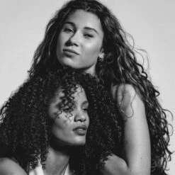 Hair Rituel By Sisley - La Gelée Soin Des Boucles Cheveux Ondulés -Parfumerie Burdin Boutique hair rituel by sisley la gelee soin des boucles cheveux ondules 4