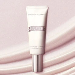 La Mer - L'Illuminateur Hydratant 7 La Mer - L'Illuminateur Hydratant -Parfumerie Burdin Boutique la mer l illuminateur hydratant 3