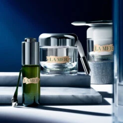 La Mer - Le Baume Concentré Cou Et Décolleté -Parfumerie Burdin Boutique la mer le baume concentre cou et decollete 4