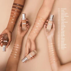 La Mer - Le Fond De Teint Soyeux Régénérant Longue Tenue SPF 20 11 La Mer - Le Fond De Teint Soyeux Régénérant Longue Tenue SPF 20 -Parfumerie Burdin Boutique la mer le fond de teint soyeux regenerant longue tenue spf 20 3