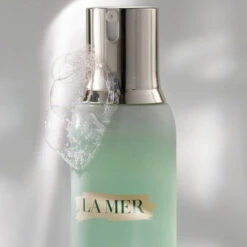 La Mer - Le Gel Nettoyant Energisant -Parfumerie Burdin Boutique la mer le gel nettoyant energisant 3