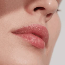 La Mer - Le Gommage Doux Pour Les Lèvres -Parfumerie Burdin Boutique la mer le gommage doux pour les levres 6