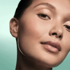 La Mer - Le Micro-Peeling -Parfumerie Burdin Boutique la mer le micro peeling 6