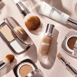 La Mer - Le Pinceau Poudre -Parfumerie Burdin Boutique la mer le pinceau poudre 2