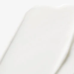 Olaplex - N°5 Après-Shampoing Bond Maintenance -Parfumerie Burdin Boutique olaplex n5 apres shampoing bond maintenance 1