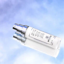 Sisley - All Day All Year Soin Essentiel De Jour Anti-âge -Parfumerie Burdin Boutique sisley all day all year protection anti age essentielle 2