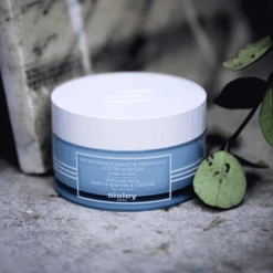 Sisley - Baume Démaquillant Et Nettoyant Démaquillant Aux Trois Huiles Visage Et Yeux - Toutes Peaux -Parfumerie Burdin Boutique sisley baume demaquillant et nettoyant demaquillant aux trois huiles visage et yeux 3