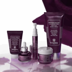 Sisley - Émulsion Exquise à La Rose Noire Soin Corps Ultra-hydratant Et Sublimateur -Parfumerie Burdin Boutique sisley emulsion exquise a la rose noire soin corps ultra hydratant sublimateur 5