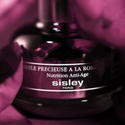 Sisley - Huile Précieuse à La Rose Noire Préparatrice, Nourrissante Et Anti-âge -Parfumerie Burdin Boutique sisley huile precieuse a la rose noire preparatrice nourrissante anti age 7