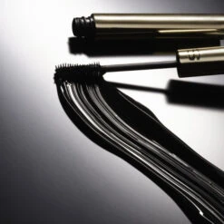 Sisley - Mascara Phyto-Noir Mascara Volume, Revitalisant Et Fortifiant 9 Sisley - Mascara Phyto-Noir Mascara Volume, Revitalisant Et Fortifiant -Parfumerie Burdin Boutique sisley mascara phyto noir mascara volume revitalisant et fortifiant 2