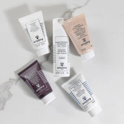 Sisley - Masque Exfoliant Enzymatique Unifie Et Illumine - Toutes Peaux -Parfumerie Burdin Boutique sisley masque exfoliant enzymatique unifie et illumine toutes peaux 5