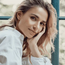 Sisley - Phyto-Hydra Teint Soin Embellisseur Teinté SPF 15 -Parfumerie Burdin Boutique sisley phyto hydra teint soin embellisseur teinte spf15 4