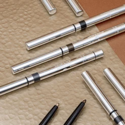 Sisley - Phyto-Khol Star Waterproof Stylo Liner Très Longue Tenue -Parfumerie Burdin Boutique sisley phyto khol star waterproof stylo liner tres longue tenue 2