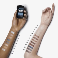 Sisley - Phyto-Ombres Poudre Lumière Longue Tenue 7 Sisley - Phyto-Ombres Poudre Lumière Longue Tenue -Parfumerie Burdin Boutique sisley phyto ombres ombres a paupieres lumiere longue tenue 3