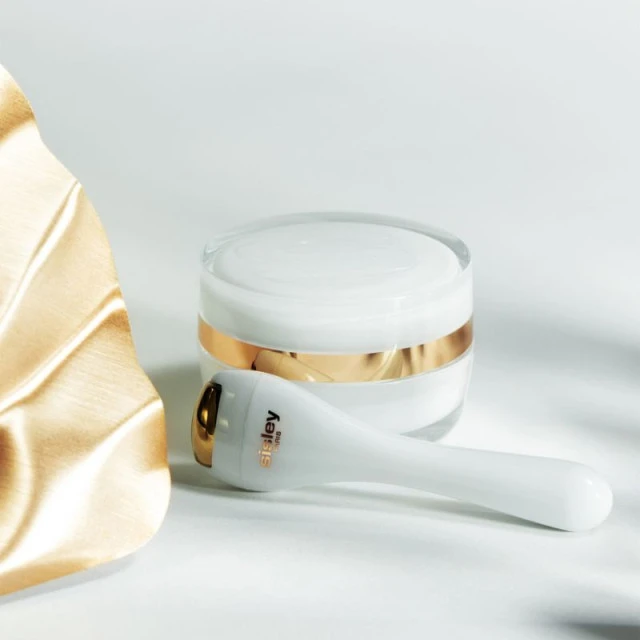 Sisley - Sisleÿa L'intégral Anti-âge Crème Contour Des Yeux Et Des Lèvres Anti-âge 4 Sisley - Sisleÿa L'intégral Anti-âge Crème Contour Des Yeux Et Des Lèvres Anti-âge – Image 4