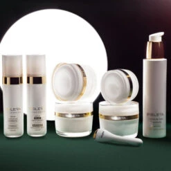 Sisley - Sisleÿa Lotion De Soin Essentielle Anti-âge -Parfumerie Burdin Boutique sisley sisleya lotion de soin essentielle anti age 3