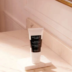 Hair Rituel By Sisley - Soin Lavant Revitalisant Nourrissant Shampoing Sans Sulfate à L'huile De Moringa -Parfumerie Burdin Boutique sisley soin lavant revitalisant nourrissant shampoing sans sulfate 6