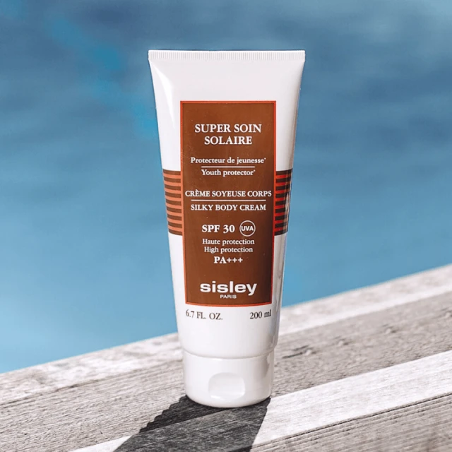 Sisley - Super Soin Solaire Crème Solaire Corps SPF 30 3 Sisley - Super Soin Solaire Crème Solaire Corps SPF 30 – Image 3