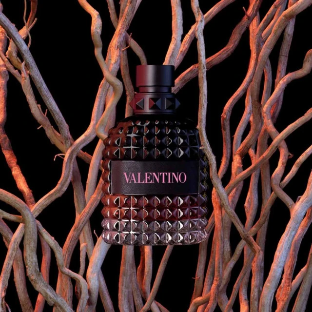 Valentino - Born In Roma Uomo Eau De Parfum Intense 5 Valentino - Born In Roma Uomo Eau De Parfum Intense – Image 5