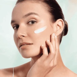 Valmont - Vital Regenera Crème Riche Revitalisante Visage -Parfumerie Burdin Boutique valmont vital regenera creme riche revitalisante visage 5