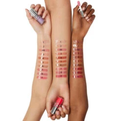 Yves St Laurent - YSL Loveshine Plumping Lip Oil Gloss Gloss Soin Effet Repulpant -Parfumerie Burdin Boutique yves saint laurent ysl loveshine plumping lip oil gloss gloss soin effet repulpant 2